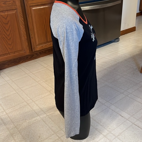 Harley Davidson women’s scoop neck long sleeve. Size medium. - Picture 3 of 11